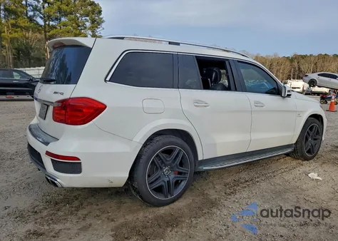 2015 Mercedes-Benz Gl 63 Amg z USA, uszkodzony, nr VIN 4JGDF7EE5FA448133